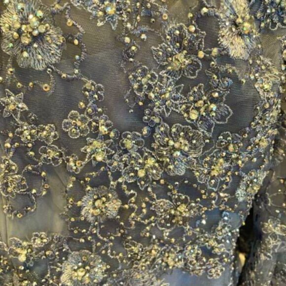 Mac Duggal Platinum Gray Beaded Embroidered Floral A-Line Gown - Picture 6 of 6